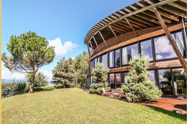 Maison de vacances pour 8 personnes, avec Sauna à Cranves-Sales
