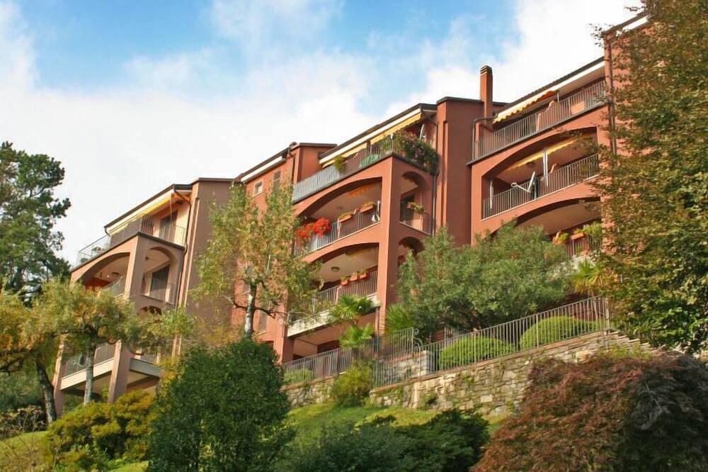 Geheel appartement, Residenza del Pascià by Interhome in Oggebbio, Gemeente Oggebbio