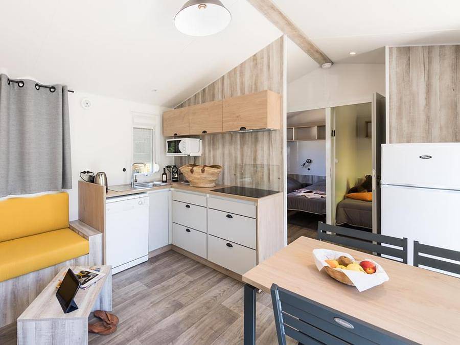 Camping Sea Green Les Grenettes  - Mobilhome 6 personnes - Cottage Prestige 3 chambres 2 salles de bain in Sainte-Marie-de-Ré, Île de Ré
