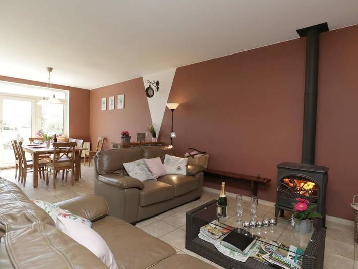 Location de vacances pour 8 personnes, avec terrasse et jardin dans Erneuville - 2