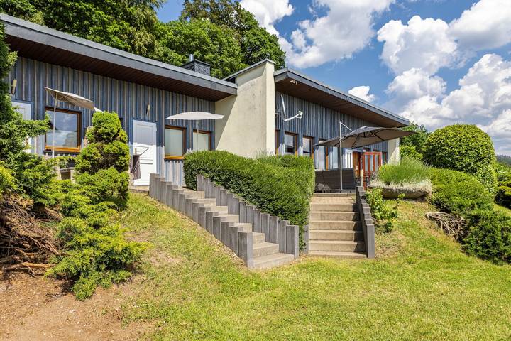 Ferienwohnung für 6 Personen, mit Whirlpool und Garten sowie Sauna in Thüringen