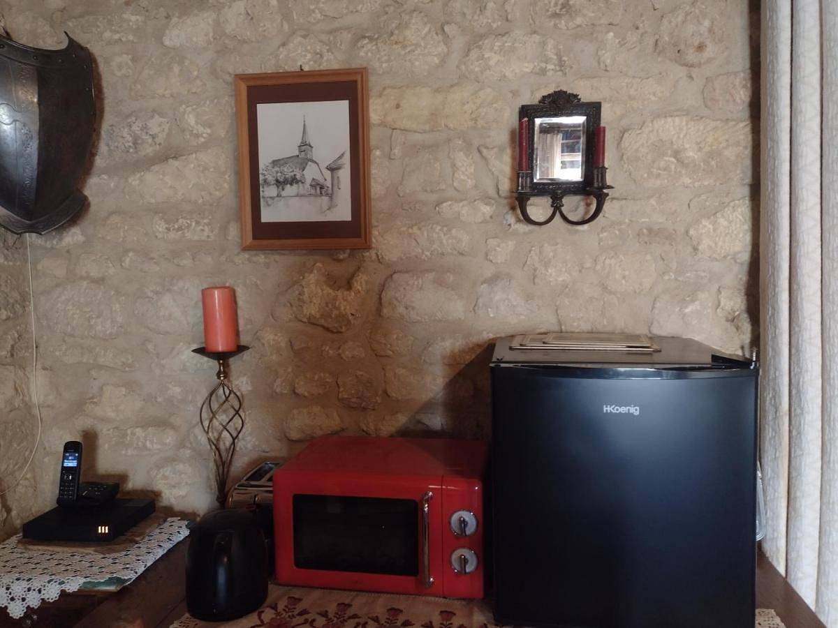 A La Maison des Oiseaux in Saint-Avit-Sénieur, Périgord Pourpre