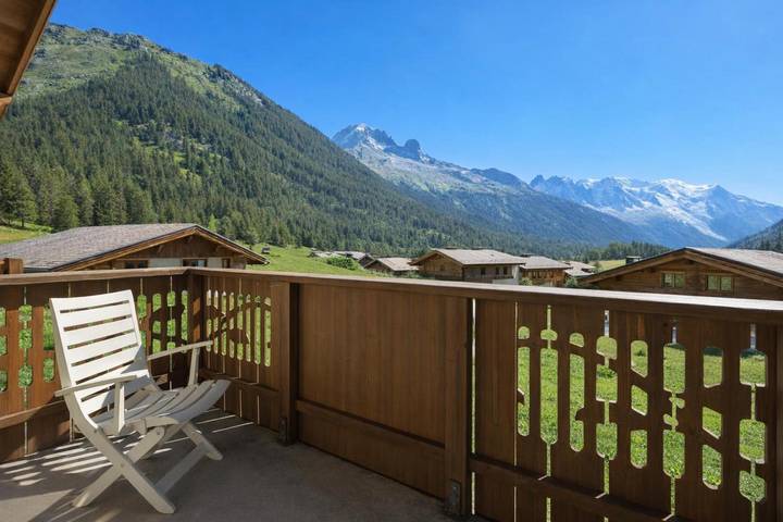 Ferienwohnung für 8 Personen, mit Terrasse und Kinderpool in Chamonix - 2