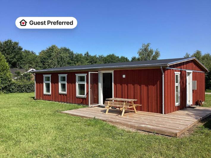Ferieudlejning for 6 personer, med terrasse og have, børnevenlig i Vejen