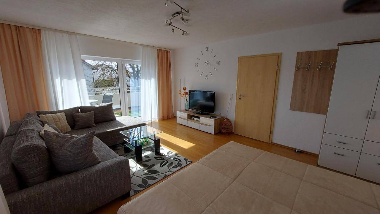 Ganze Wohnung, Apartment with Balcony in Bad Rappenau, Kraichgau