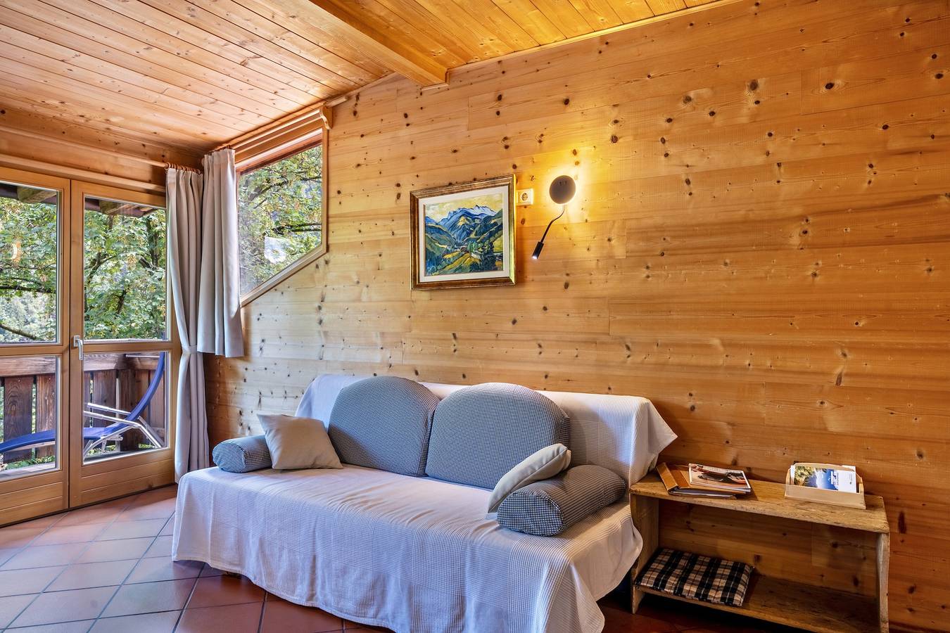 Ganze Wohnung, Ferienwohnung 'Mayrhof Ahorn' mit Bergblick, Wlan & Balkon in St. Pankraz, Ortleralpen