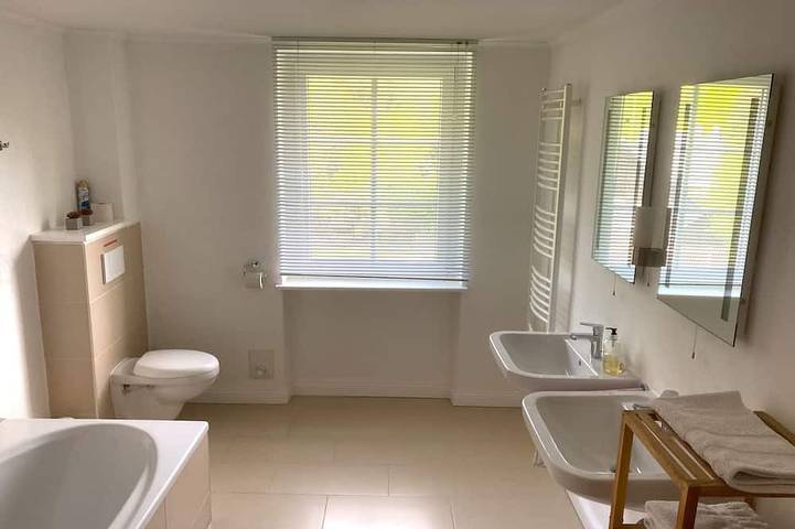 Ferienwohnung für 6 Personen, mit Garten und Terrasse in Jonsdorf - 4