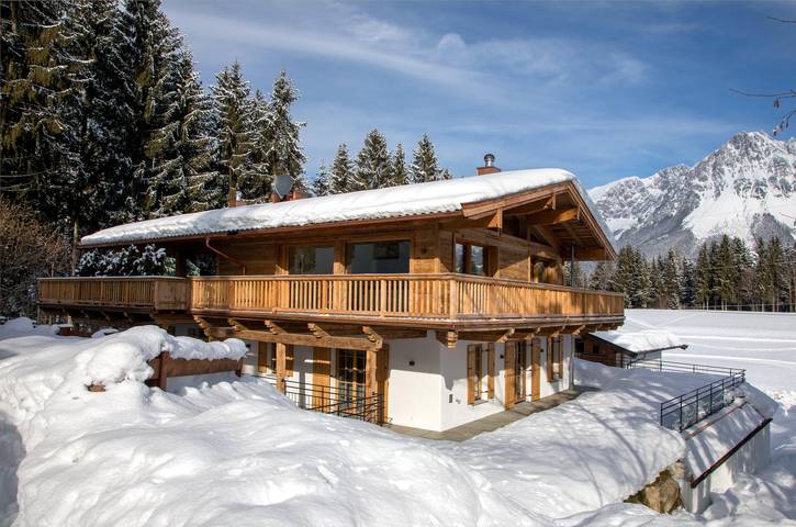 Hütte für 10 Personen, mit Balkon und Sauna sowie Garten, kinderfreundlich in Ellmau