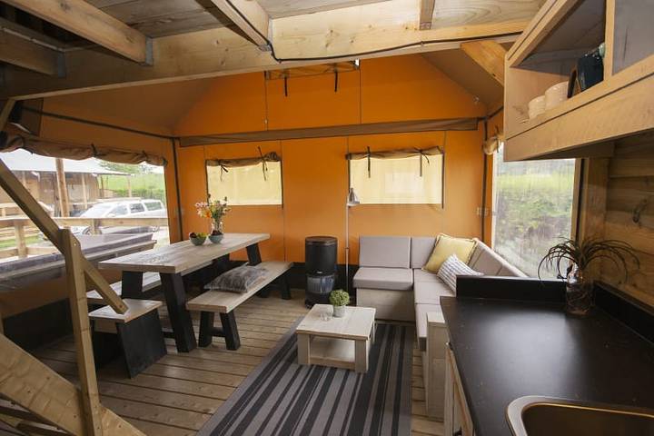 Camping für 5 Personen, mit Balkon/Terrasse und Seeblick sowie Terrasse in Südholland - 3