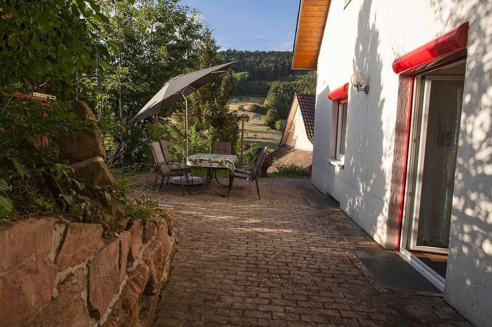 Ganze Wohnung, Haus Karle - Ferienwohnung in Ettenheim, Hochschwarzwald