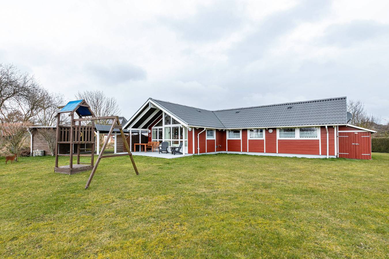 Ferienhaus 'Haus Albertsen' mit privater Terrasse, privatem Garten und Wi-Fi in Hellschen-Heringsand-Unterschaar, Dithmarschen