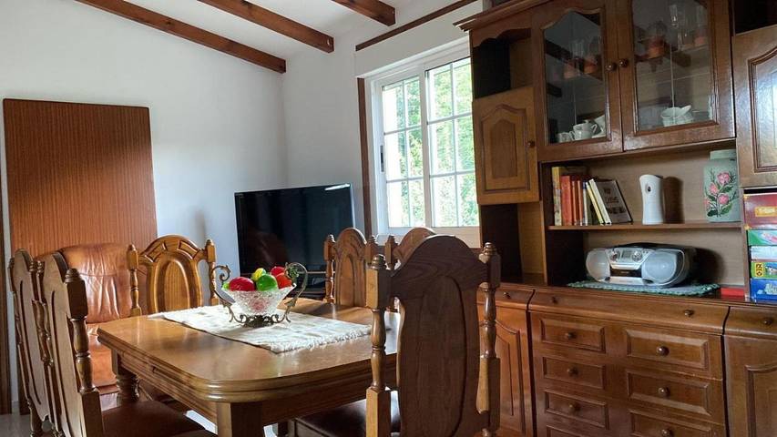 Location de vacances pour 5 personnes, avec terrasse ainsi que jardin et piscine à Sada - 3