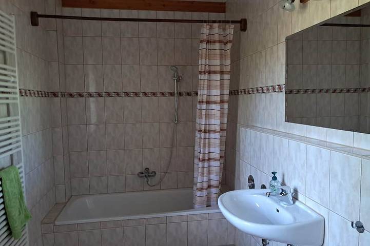 Ganze Wohnung, Ferienwohnung 1 (grüne Wohnung) - Ferienwohnungen Beese in Roggentin (Mirow), Mirow