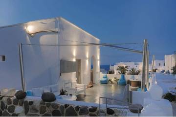 Apartment for 2 People in Firostefani, Thera, Photo 2