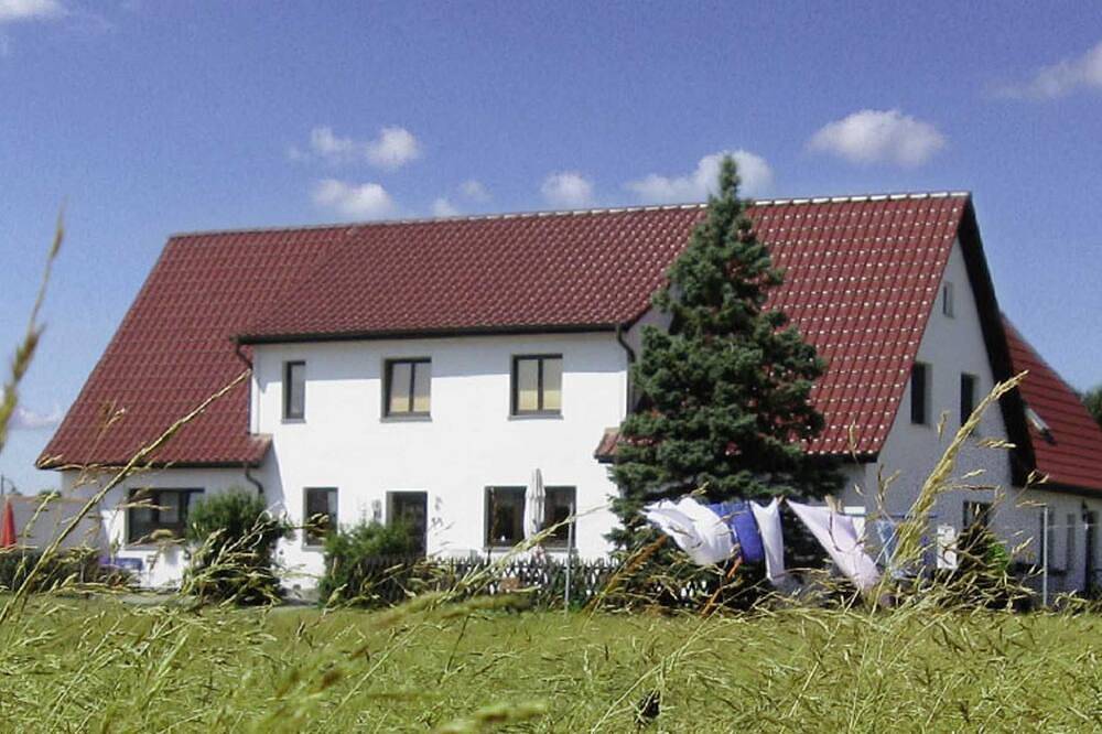Ferienwohnung Jacob - Helms Hüsing in Neuendorf Insel Hiddensee, Hiddensee