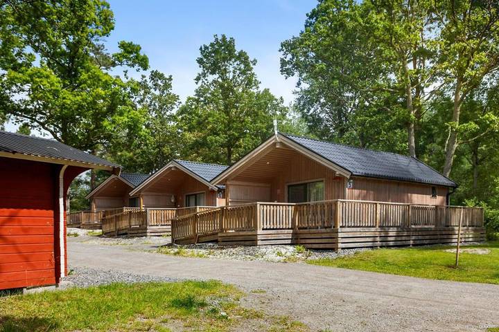 Camping für 5 Personen, mit Terrasse und Ausblick, mit Haustier in Schweden - 3