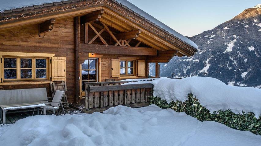 Chalet für 12 Personen, mit Garten und Terrasse sowie Sauna in Kaltenbach