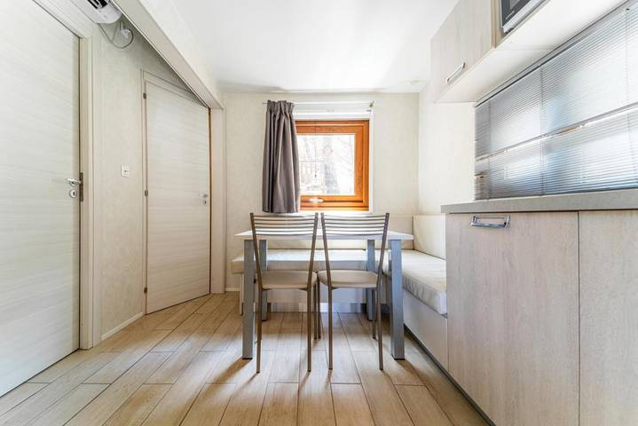 Camping für 3 Personen, mit Garten und Pool in Bibbona - 2