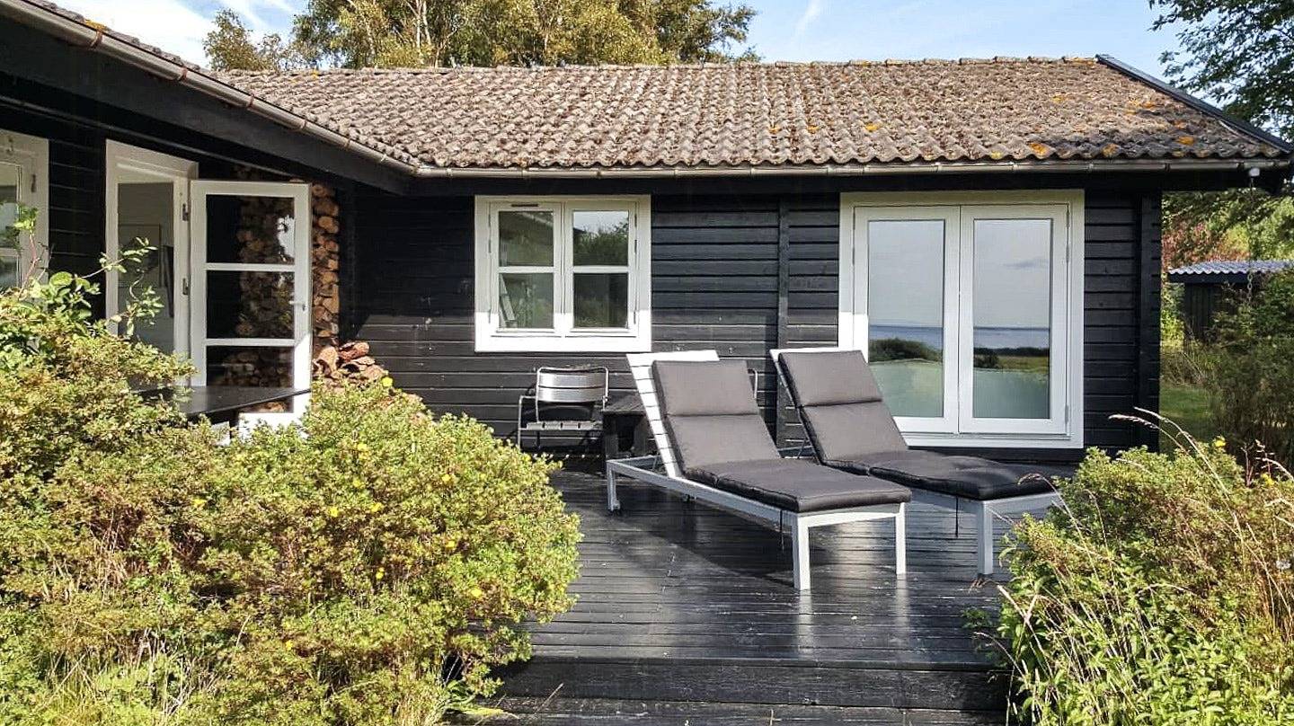 Wakker worden met uitzicht op het water vanaf Omø in Omø