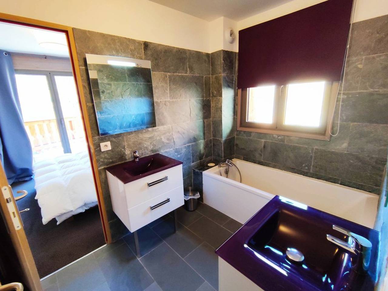 Appartement entier, Superbe appartement à Isola 2000, 8 couchages, parking privé, à 5 min des pistes et commerces in Isola 2000, Isola