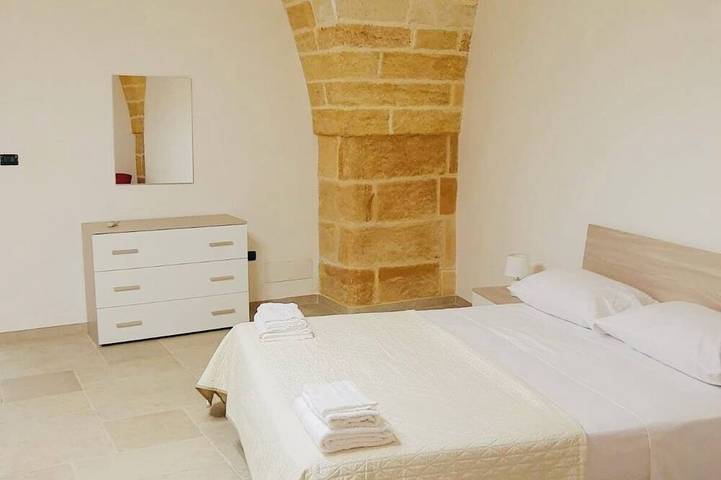 72020 Tuturano Guest House in Brindisi, Salento