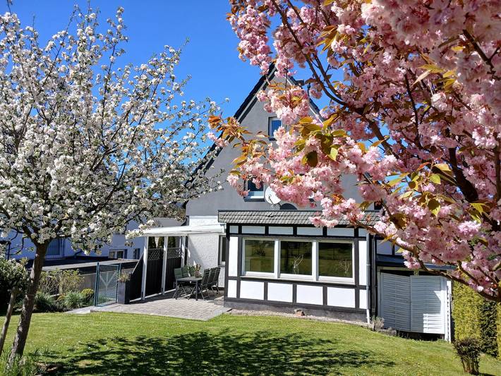 Ferienhaus für 8 Personen, mit Garten