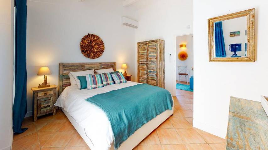Maison d’hôte pour 2 personnes, avec sauna et jardin ainsi que piscine et vue à Fréjus - 3