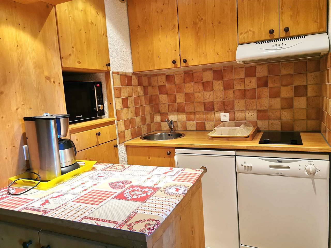 Appartement de vacances entier, La Clairière 33 - Joli studio divisible, calme, classé 2 étoiles in Valmorel, Les Avanchers-Valmorel