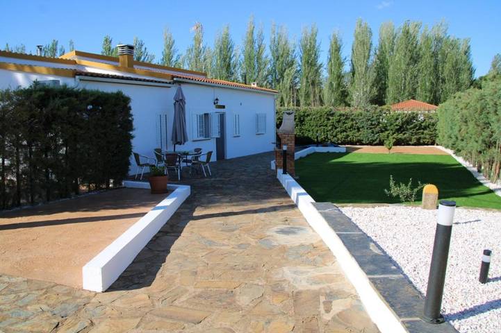 Apartamento de vacaciones para 4 personas, con Terraza además de Jardín y Piscina en Provincia de Badajoz - 4