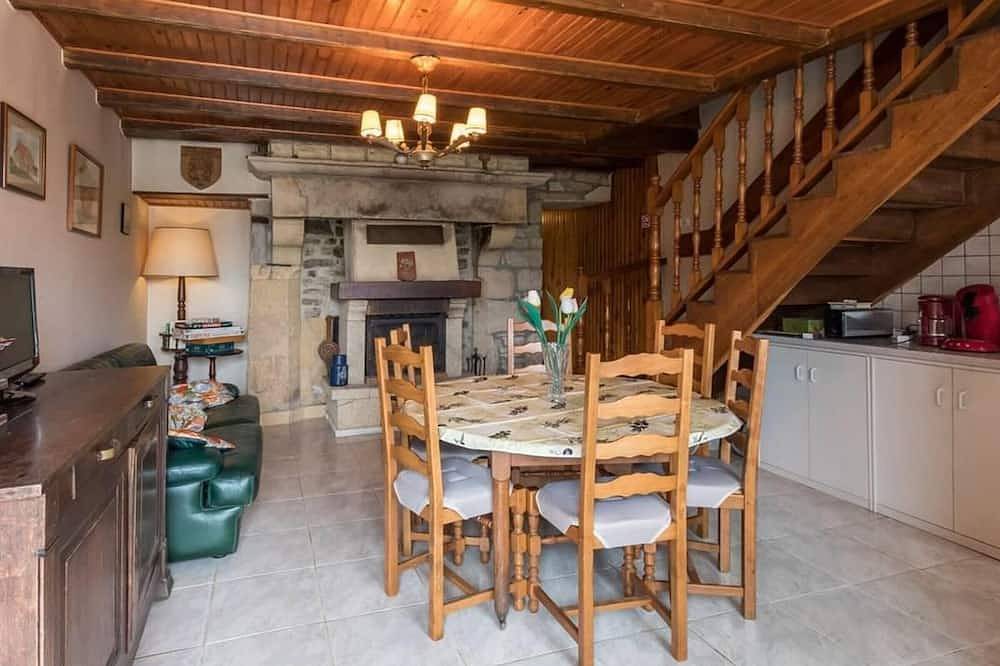 Habitaciones con baño privado, desayuno y terraza en Melin in Combefontaine - Laître, Alto Saona