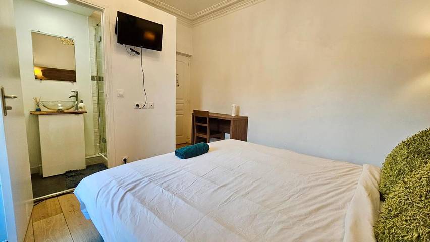 Gîte pour 2 personnes, avec terrasse et jardin à Épinay-sur-Seine - 3