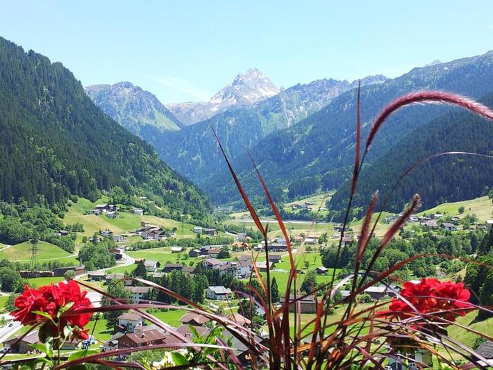 BnB für 2 Personen, mit Sauna und Garten sowie Balkon und Ausblick in Silvretta Montafon