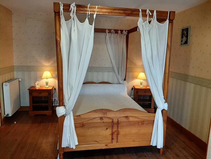 Gîte pour 9 personnes, avec jardin et terrasse en Charente - 4