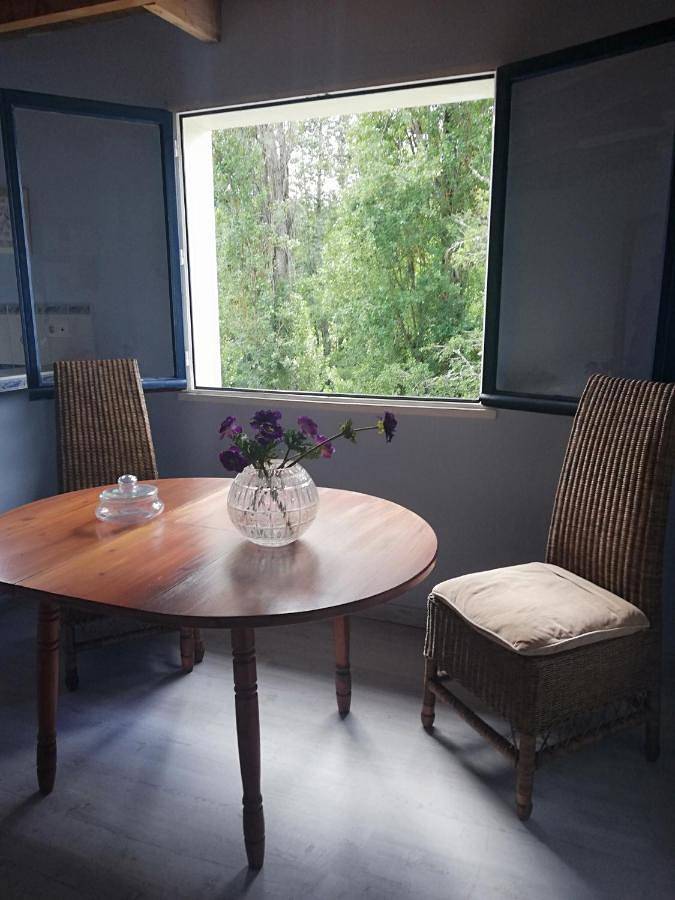 King Room with Garden View in Pionnat, Région de Guéret