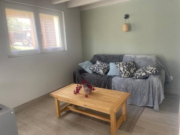 Location de vacances pour 6 personnes, avec jardin à Menétrux-en-Joux - 2