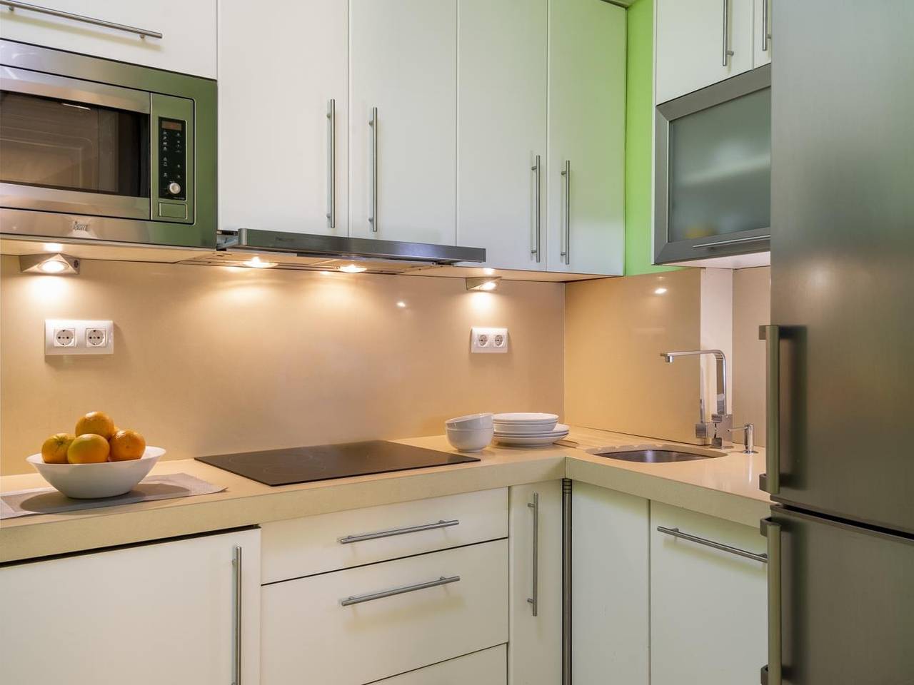 Entire vacation apartment, Misterhost San Bernardo Jardines de Murillo in Nervión, Sevilla