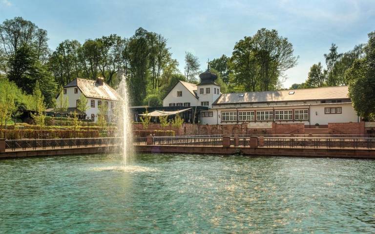 Hôtel pour 2 personnes, avec Terrasse et Jardin ainsi que Piscine et Sauna