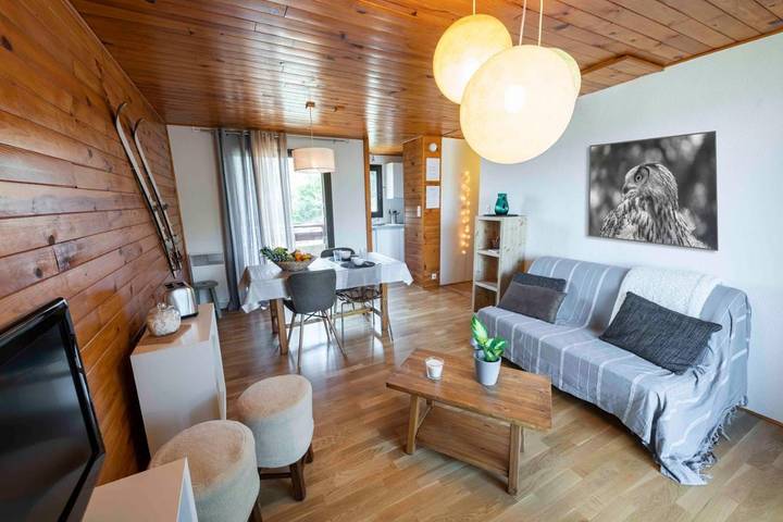 Gîte pour 4 personnes, avec terrasse ainsi que vue et vue sur le lac, animaux acceptés à Baratier - 3