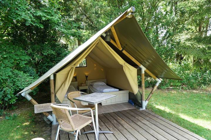 Bungalow voor 2 personen, met terras en balkon/terras in Otterlo