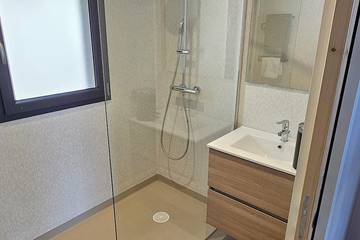 Maison de campagne pour 8 personnes, avec jacuzzi et balcon à Queyrières