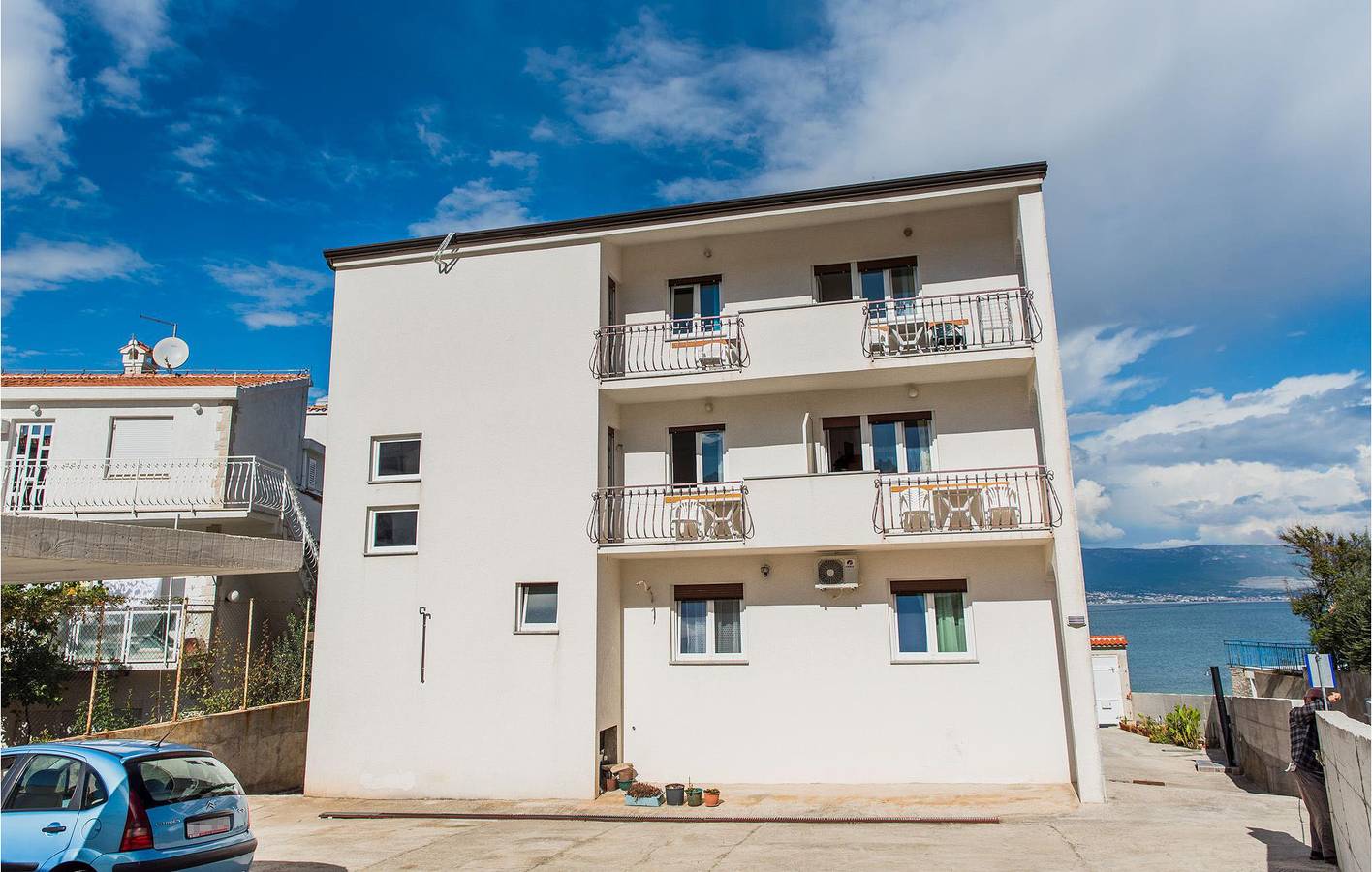 Ganze Ferienwohnung, Gemütliche Ferienwohnung mit Terrasse, WLAN und Parkplatz – 700 m vom Strand entfernt in Slatine, Ciovo