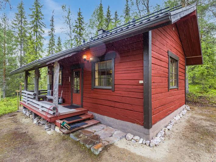 Log cabin for 4 people, with sauna, with pets in Lapland