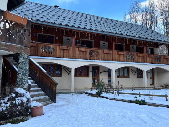 Chalet pour 15 personnes, avec jardin et vue à Le Bourg-d'Oisans - 2