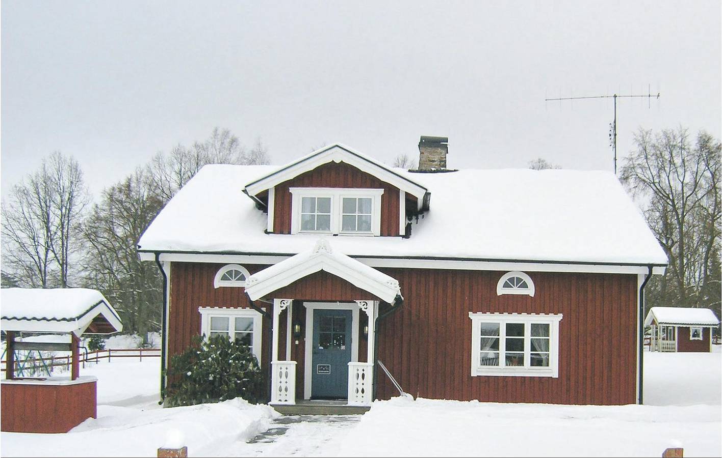 Hus för 9 Personer med trädgård in Kronobergs