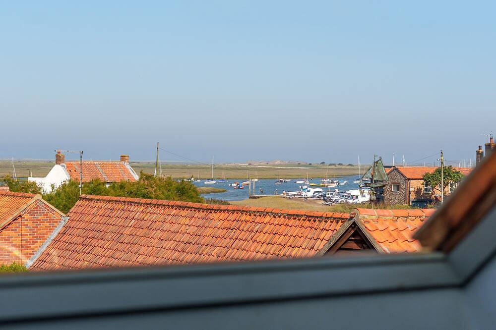 Cottage for 6 People in Brancaster, Norfolk
