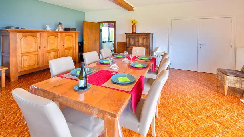 Location de vacances pour 9 personnes, avec jardin à Lierneux - 3