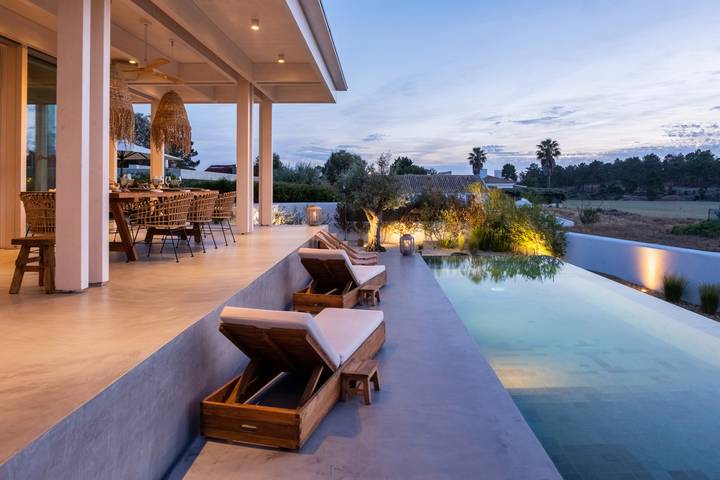 Location de vacances pour 10 personnes, avec terrasse et jardin à Comporta - 3