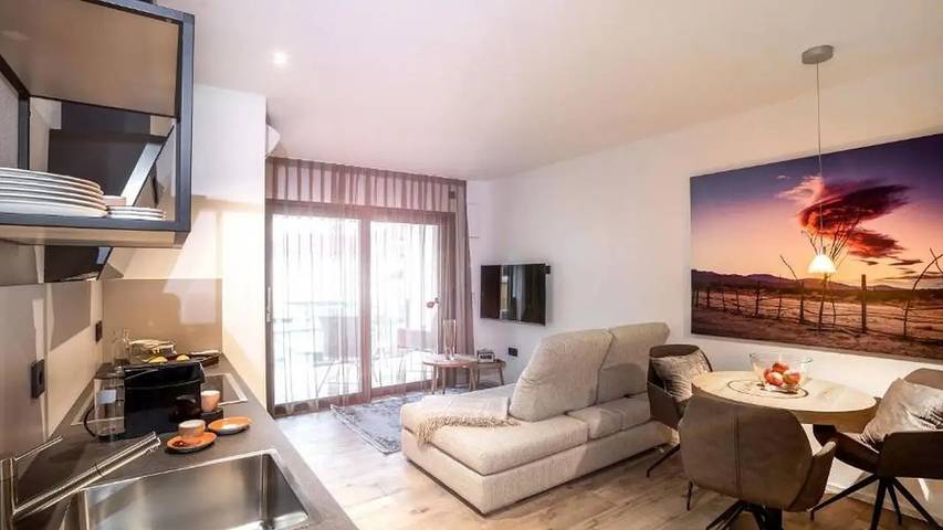Ferienwohnung für 2 Personen, mit Sauna und Balkon in Singen - 2