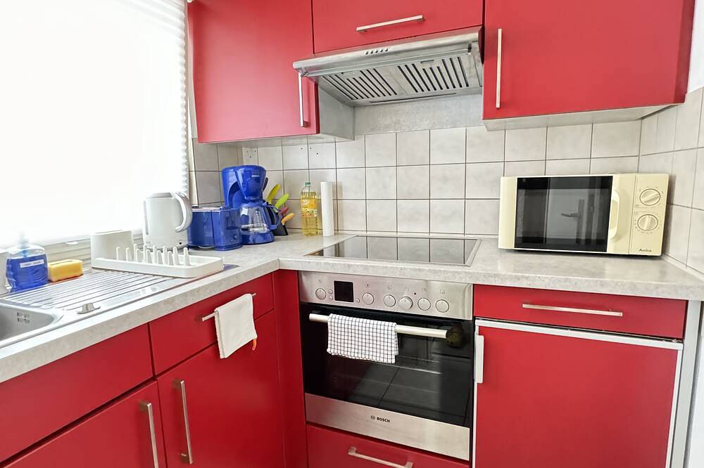 Ganze Wohnung, H&H Home - Quite and Central Apartment near Park in Sindelfingen in Sindelfingen, Landkreis Böblingen