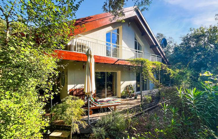 Location de vacances pour 4 personnes, avec piscine ainsi que terrasse et jardin à Molières-sur-Cèze - 2